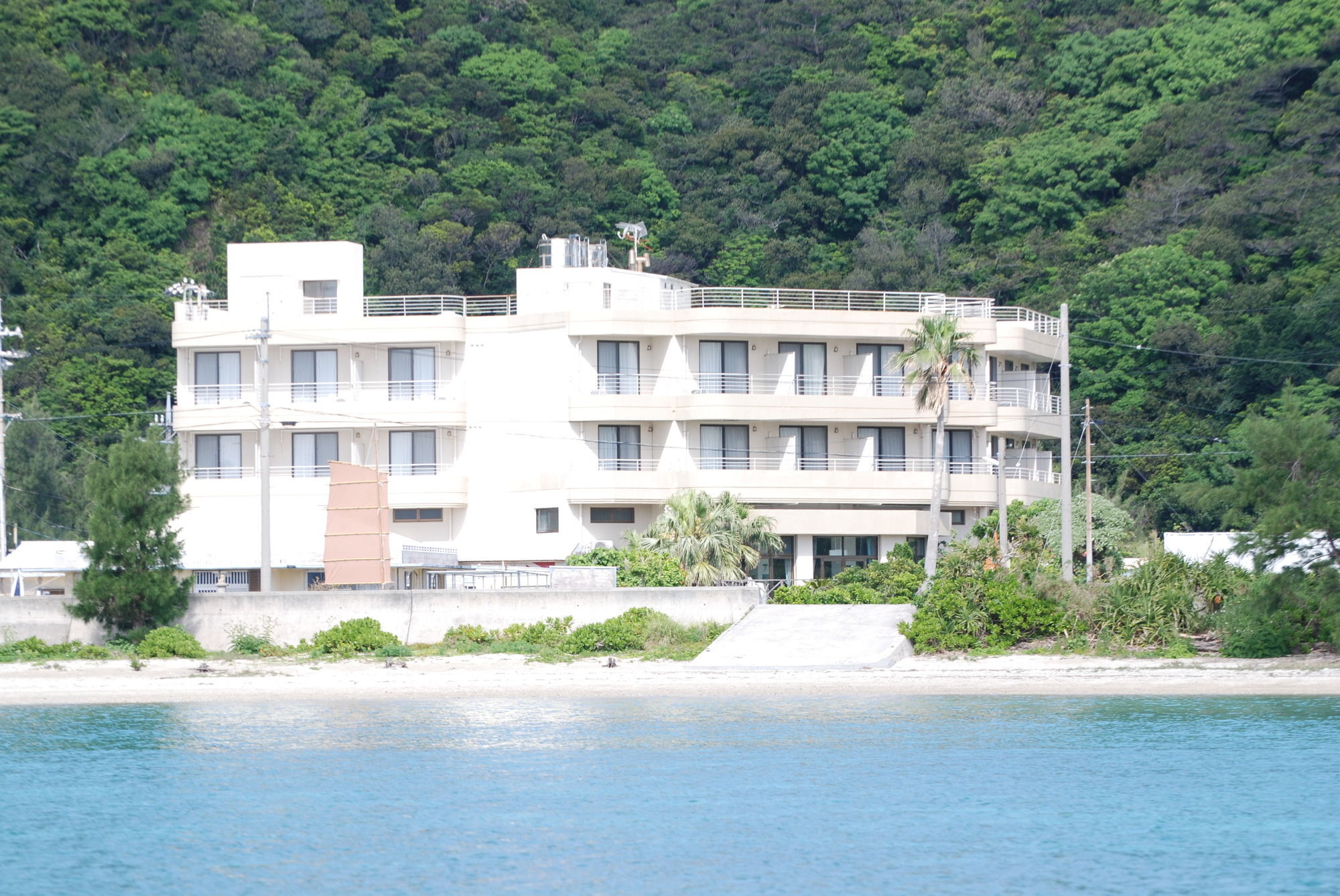 เคะระมะ บีช โฮเต็ล โอกินาวา ไอส์แลนด์ Hotel ซามามิ ภายนอก รูปภาพ